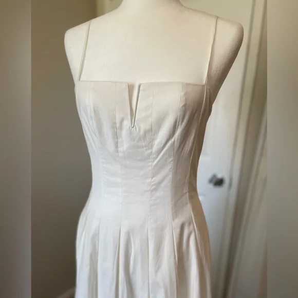 Reformation Kye Midi dress in white - Picture 7 of 13